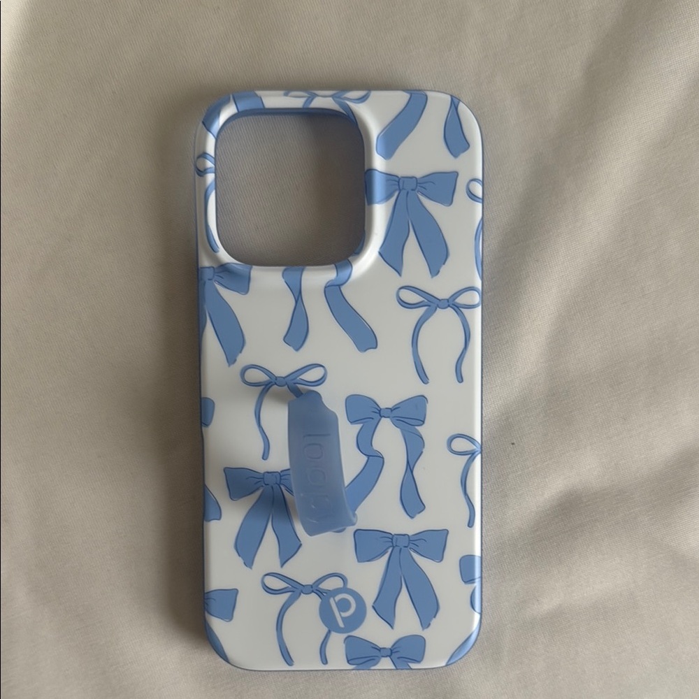 Loopy Blue Bow iPhone 16 pro (righty)